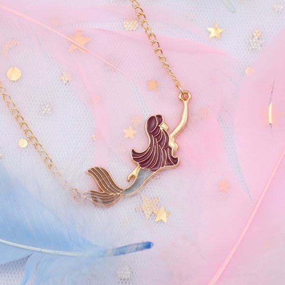 Mermaid Necklace - Picture 2 of 6